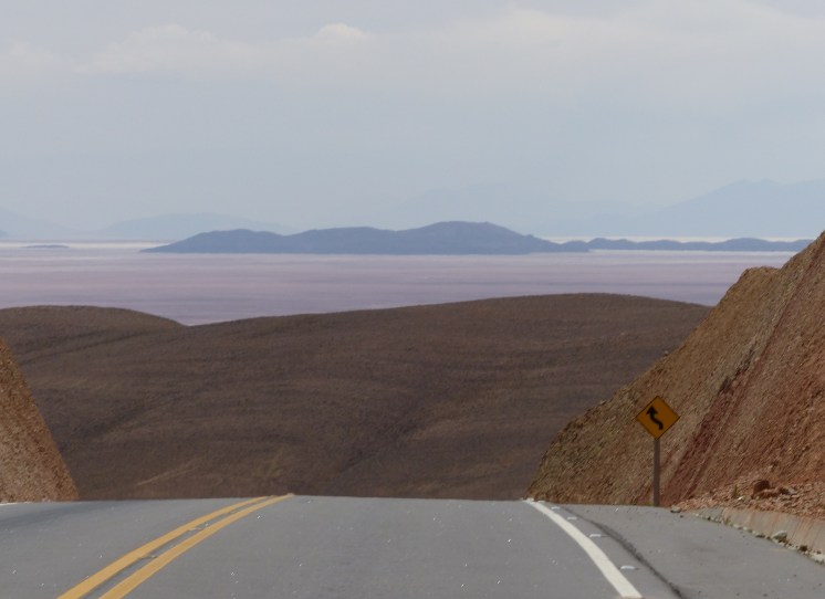 Our first view of the  Salar de Uyuni (salt flats of Uyuni)