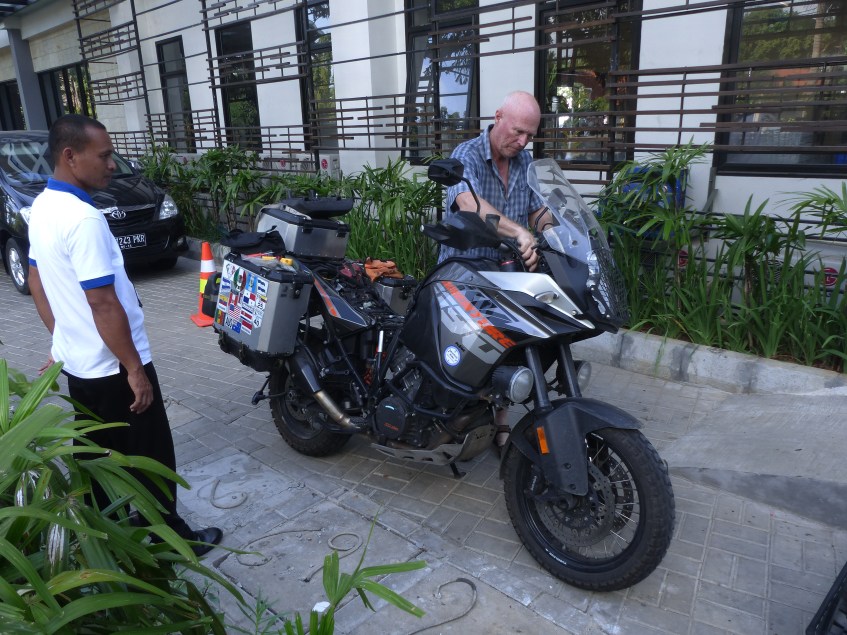 Sorting out some issues in Anyer.